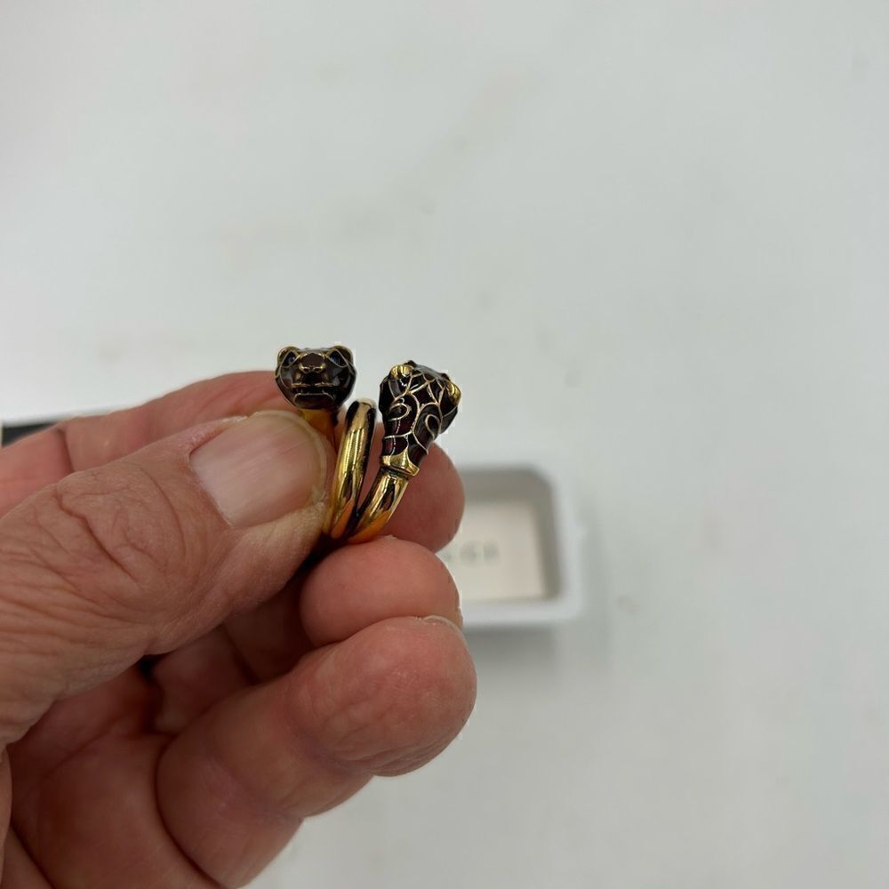 Women’s Gucci gold tone  tiger head motif ring size 5 made in Italy - Picture 8 of 8